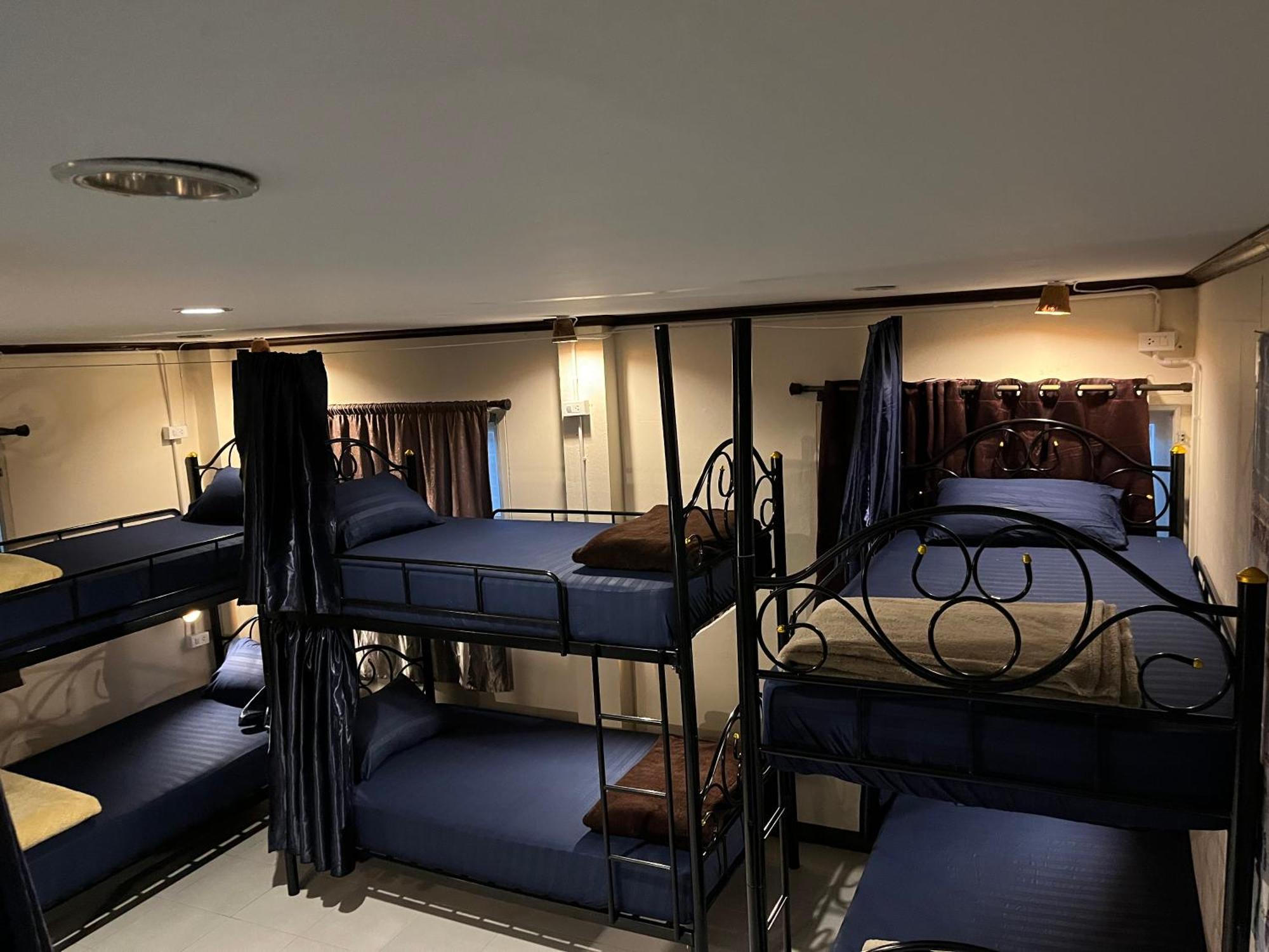 Moon Dolphin Hostel Hat Rin Buitenkant foto