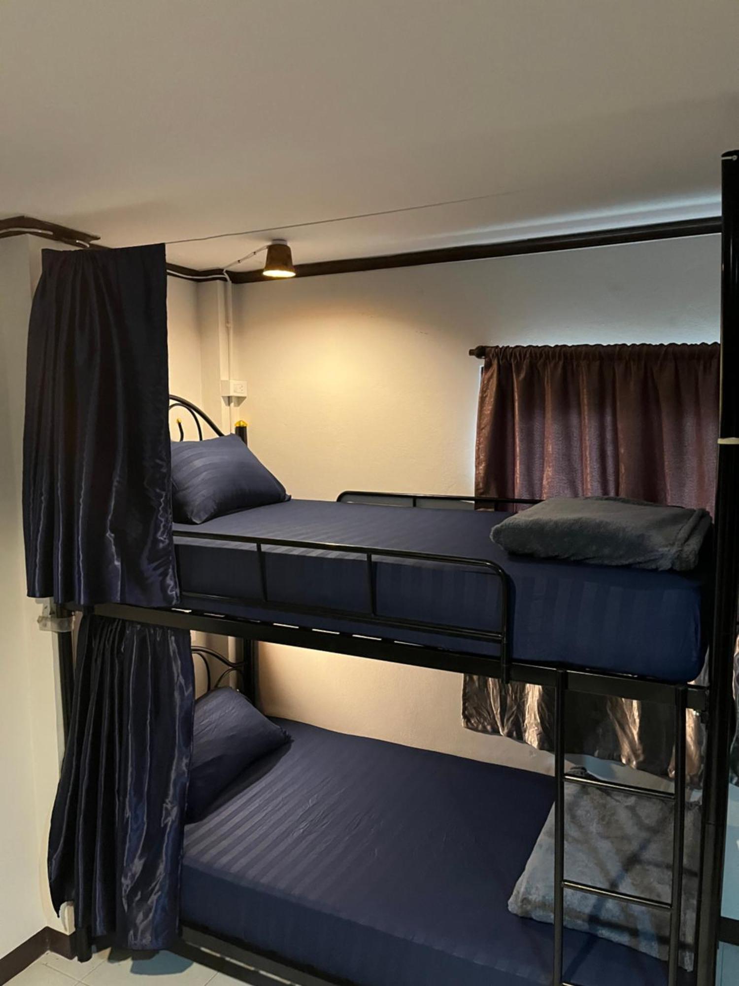 Moon Dolphin Hostel Hat Rin Buitenkant foto