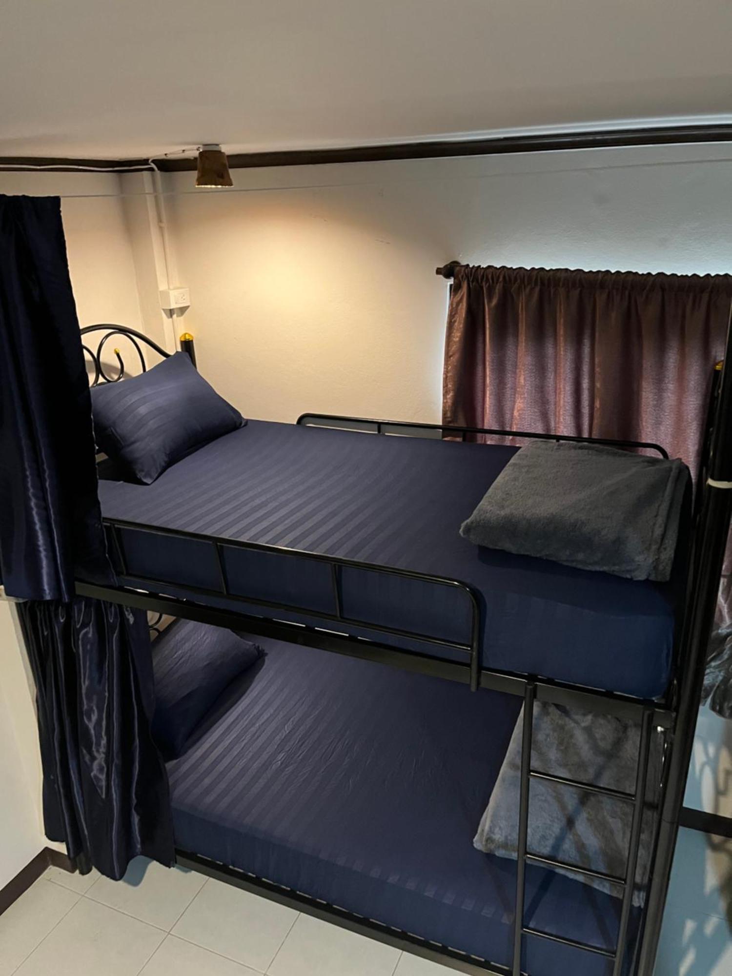 Moon Dolphin Hostel Hat Rin Buitenkant foto