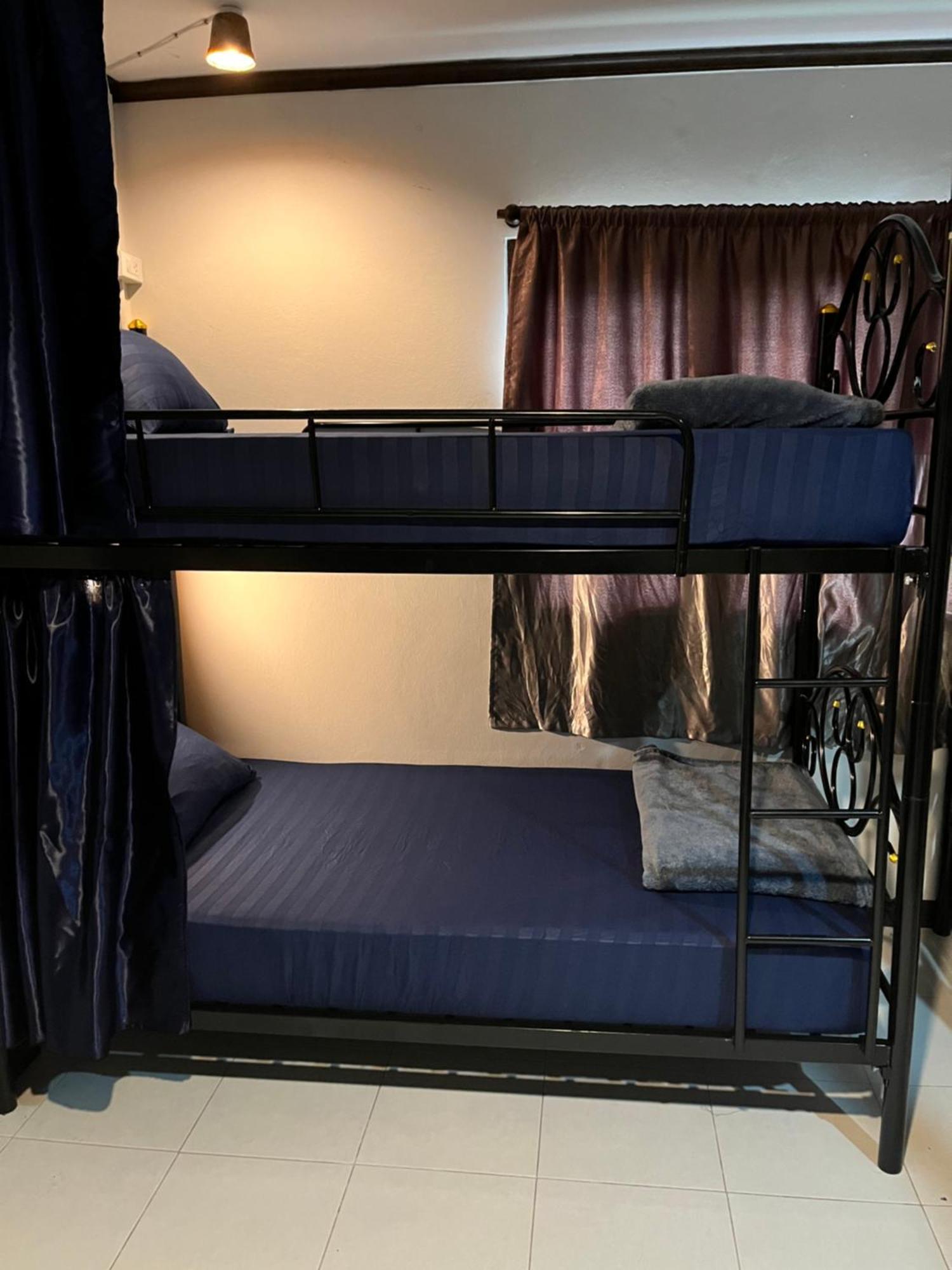 Moon Dolphin Hostel Hat Rin Buitenkant foto