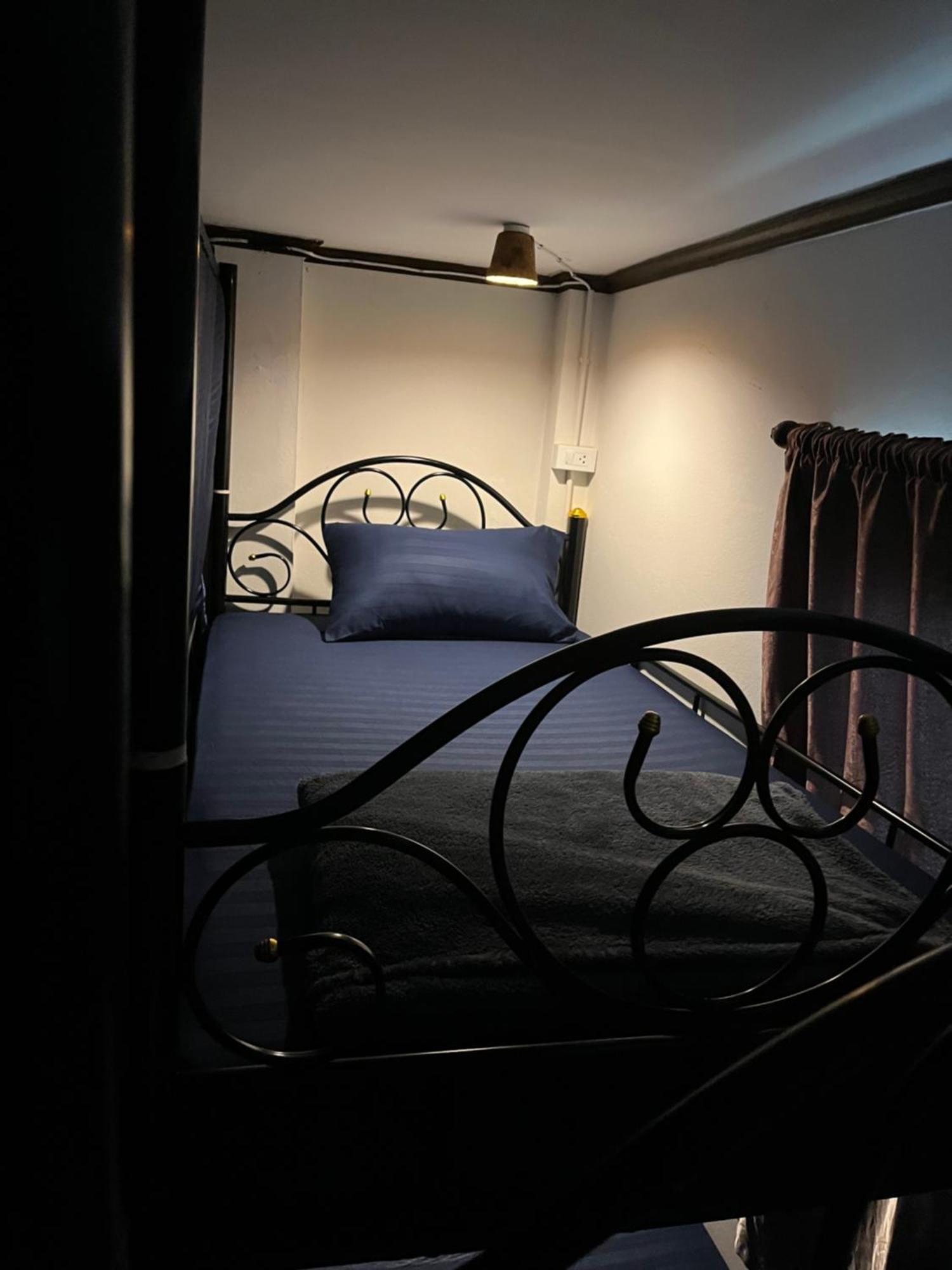 Moon Dolphin Hostel Hat Rin Buitenkant foto