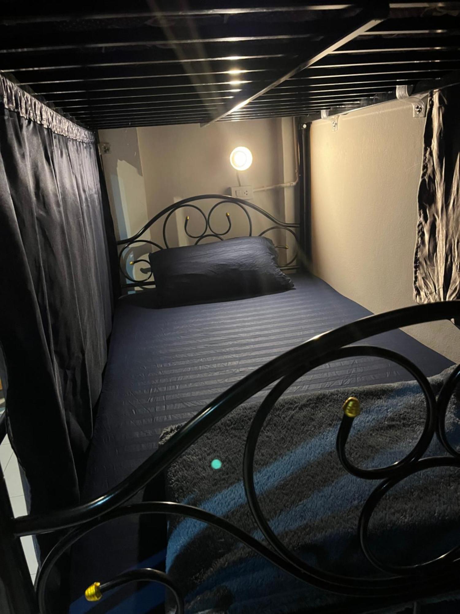 Moon Dolphin Hostel Hat Rin Buitenkant foto